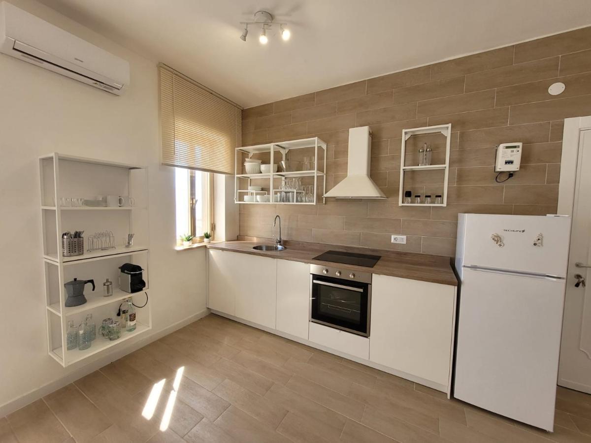 Appartamento Eleni 50M Spiaggia & Shopping Lido Marini Exteriér fotografie