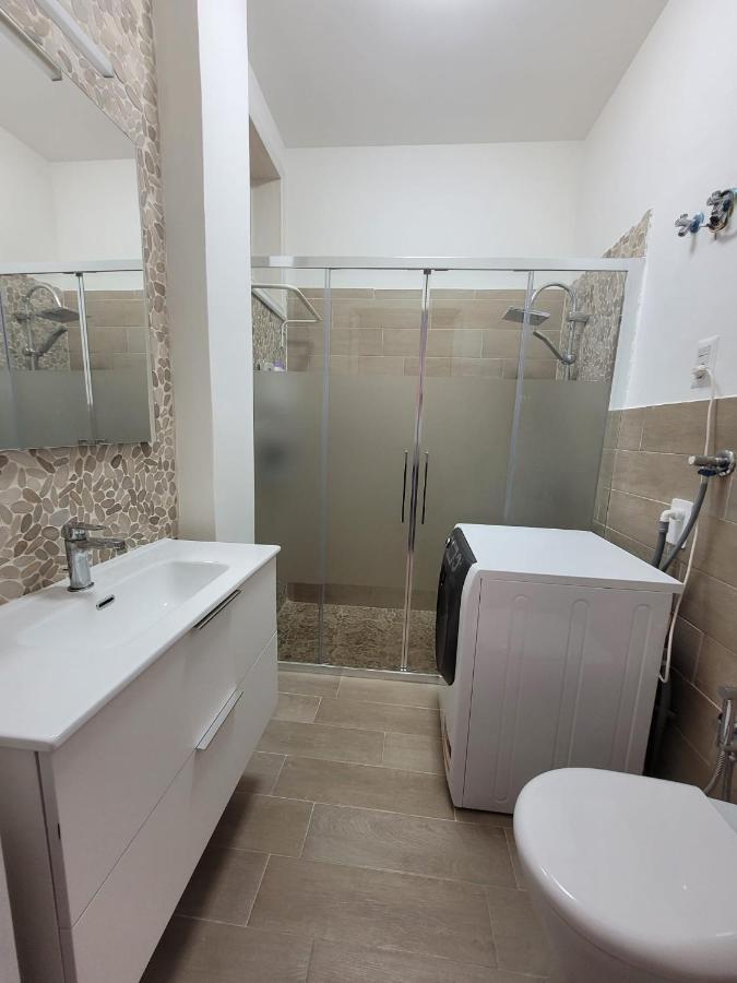 Appartamento Eleni 50M Spiaggia & Shopping Lido Marini Exteriér fotografie